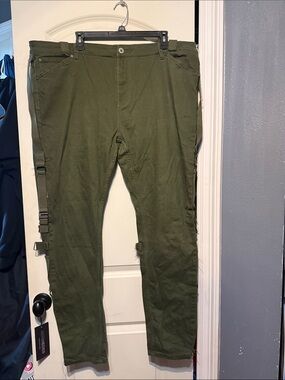 Men's Olive Green Cargo Pants with Side Strap Detail